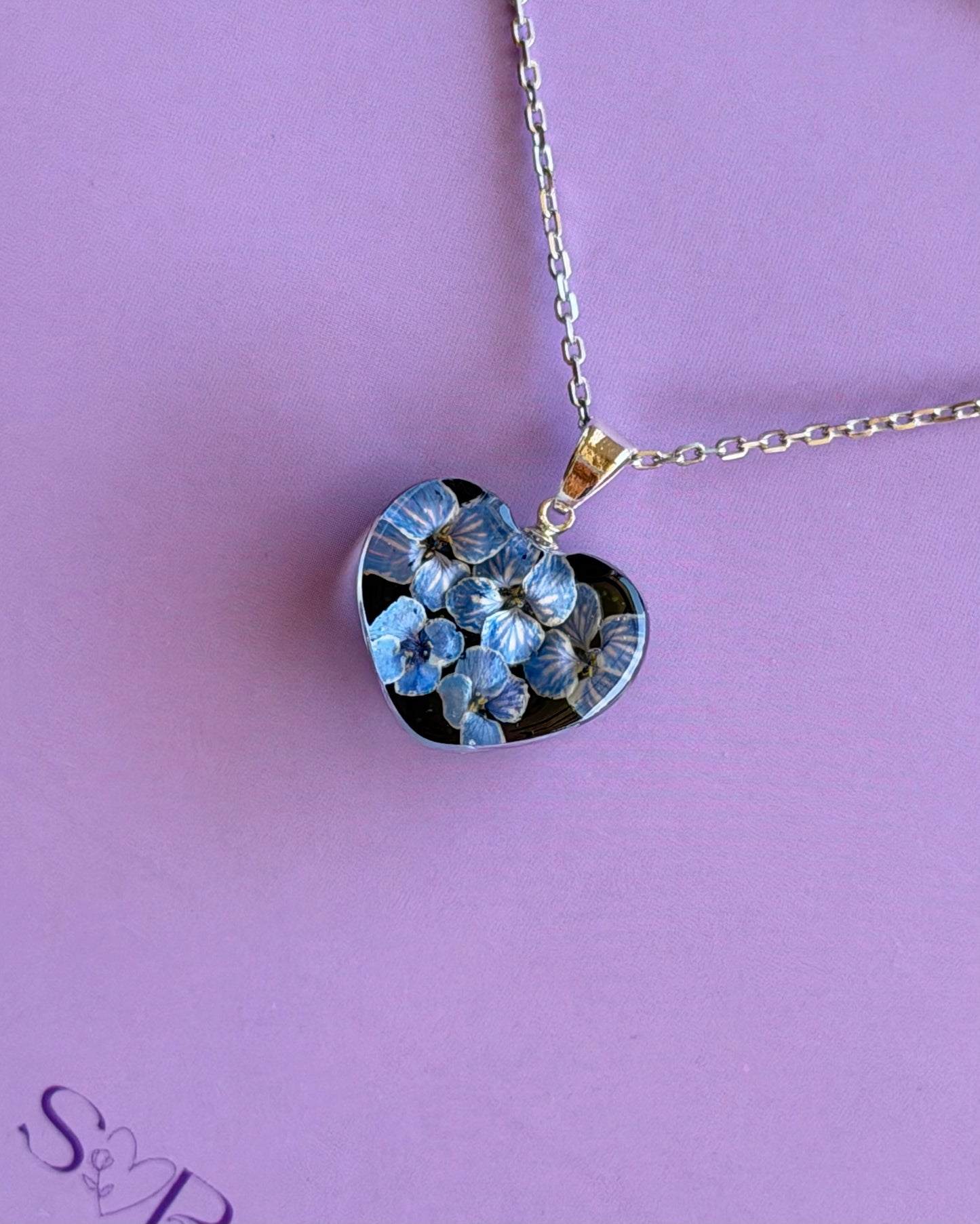 Sora Naturale | Real Pressed Alyssum Heart Necklace