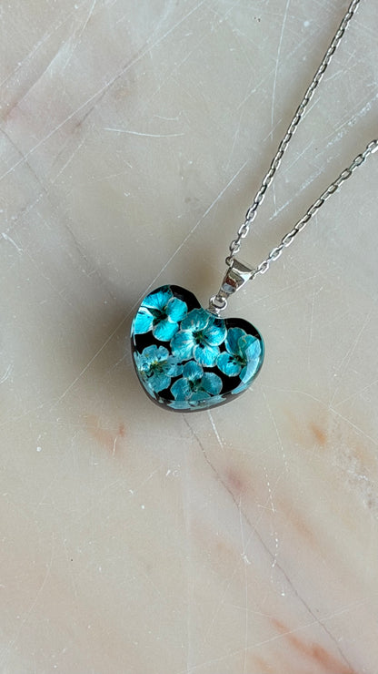 Sora Naturale | Real Pressed Alyssum Heart Necklace