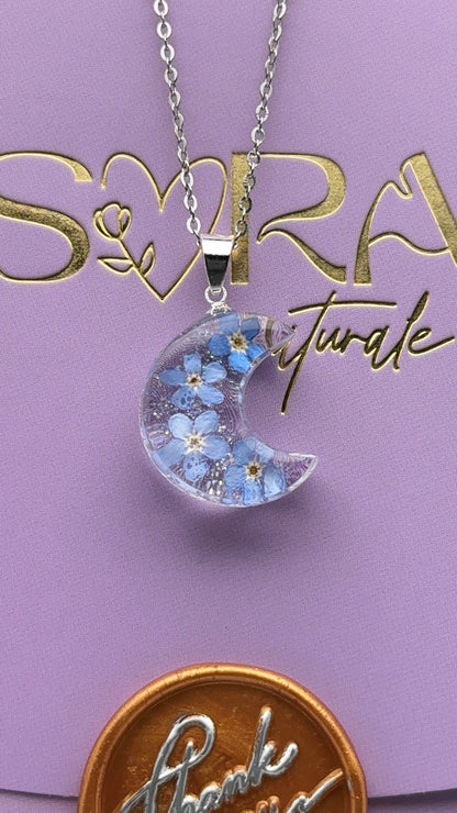 Sora Naturale | Real Pressed Forget-Me-Not Crescent Moon Necklace
