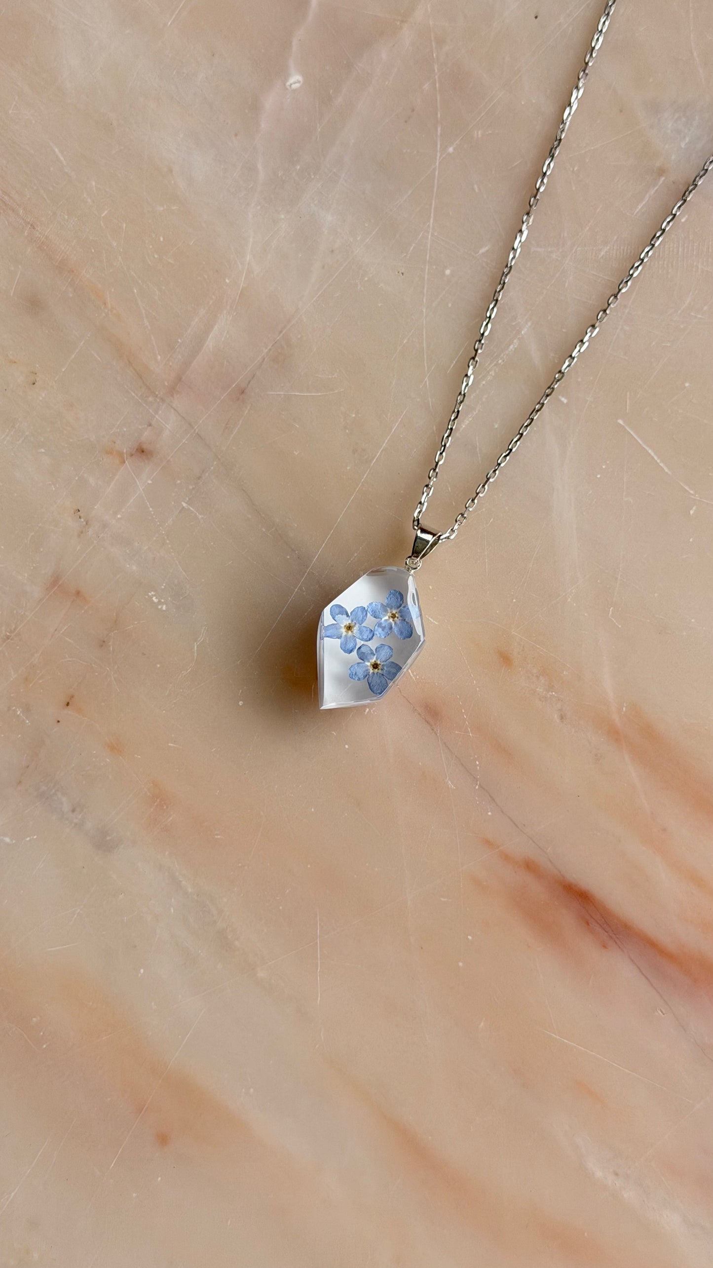 Sora Naturale | Real Pressed Forget-Me-Not Geometric Necklace