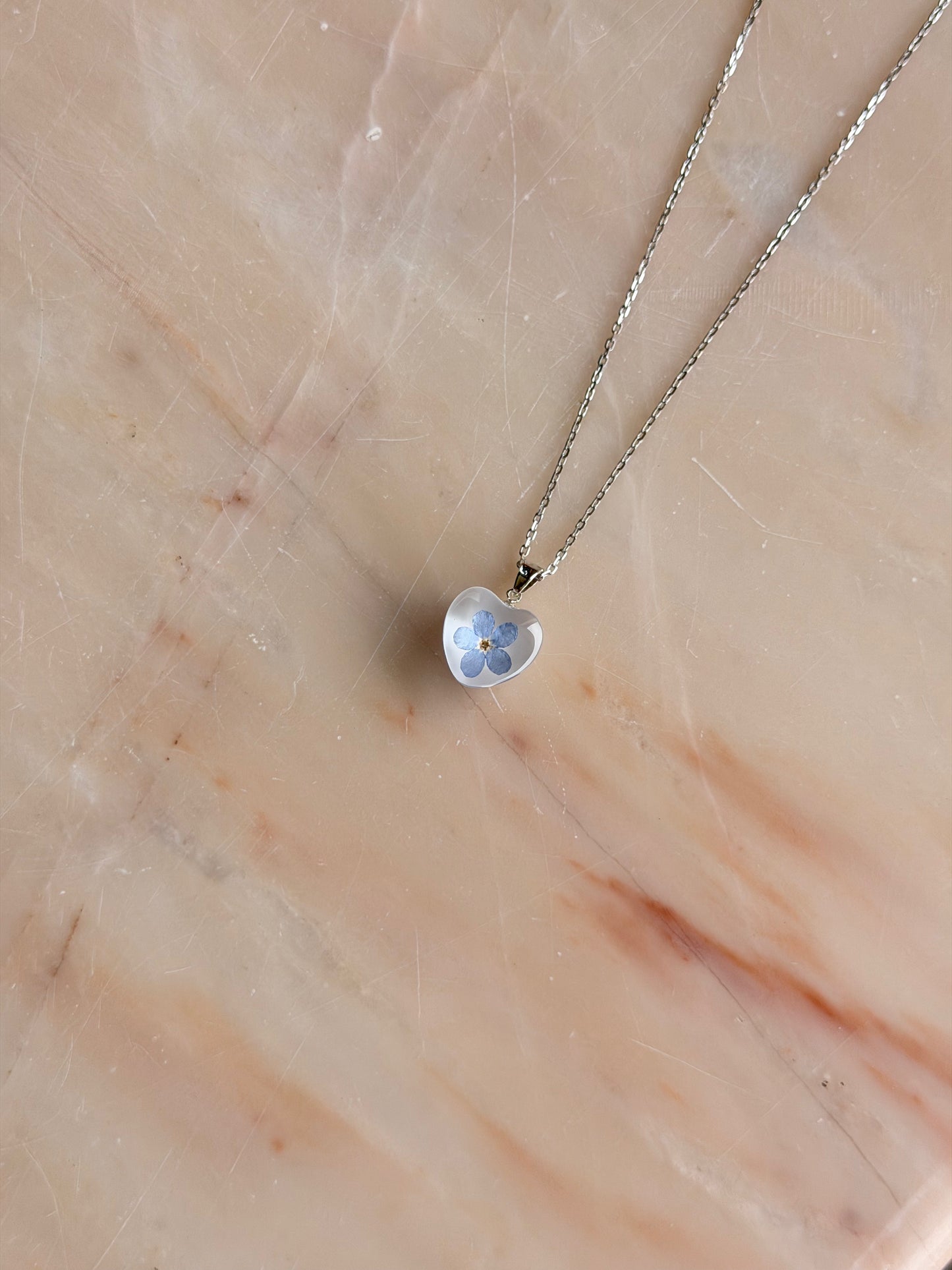 Sora Naturale | Real Pressed Forget-Me-Not Heart Necklace