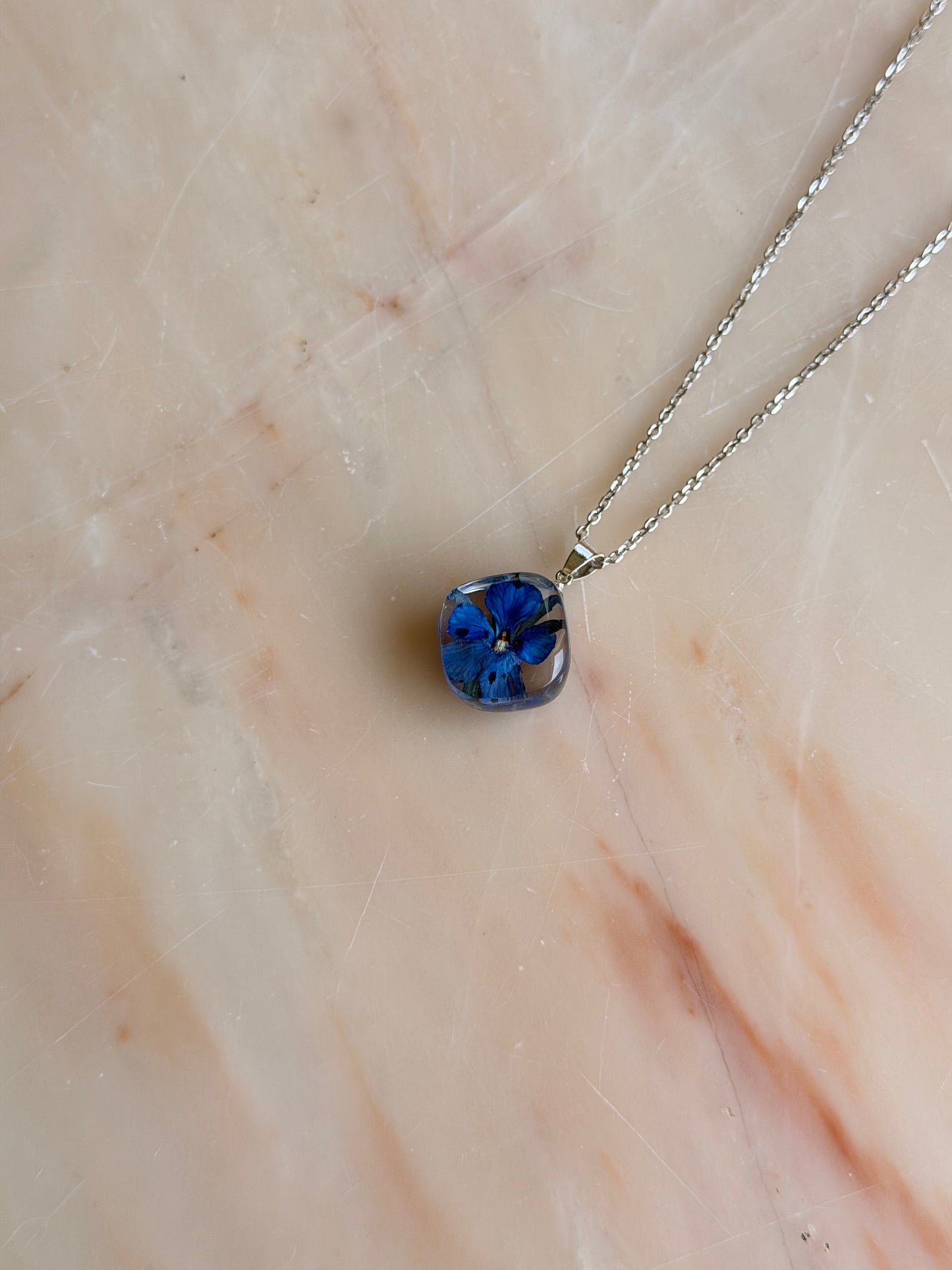 Sora Naturale | Real Pressed Viola Necklace - Square (One-of-a-Kind)
