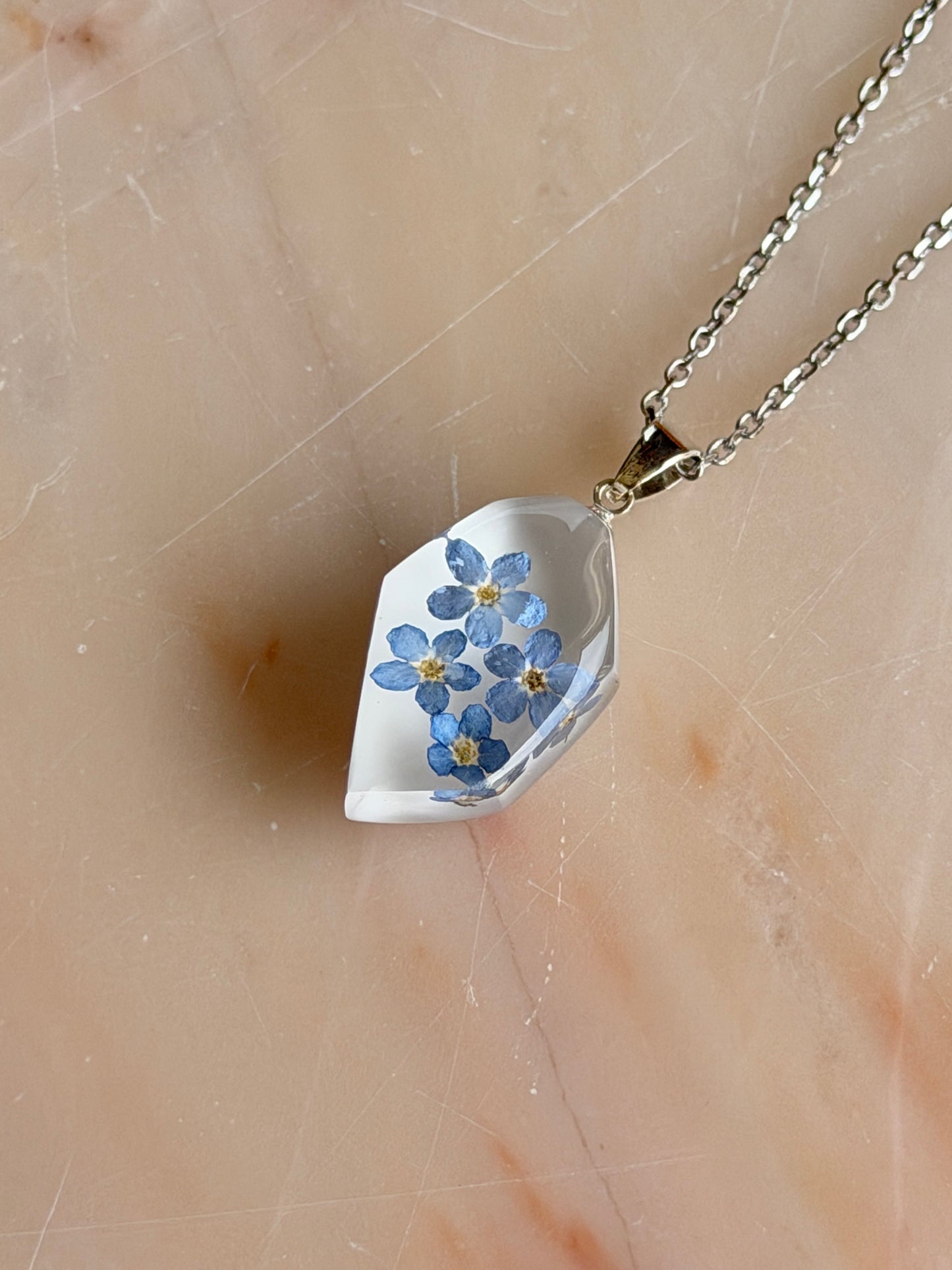 Sora Naturale | Real Pressed Forget-me-not Necklace (One-of-a-Kind)