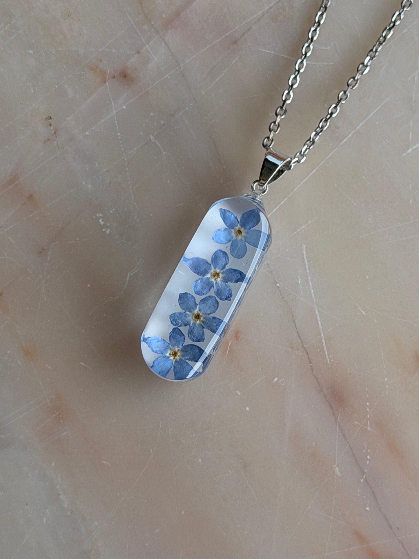 Sora Naturale | Real Pressed Forget-Me-Not Necklace - Slim