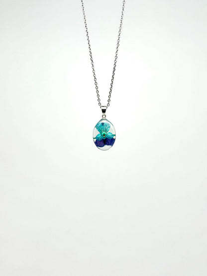 Sora Naturale | Real Pressed Viola Necklace (One-of-a-Kind)