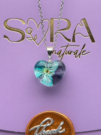 Sora Naturale | Real Pressed Viola Heart Necklace