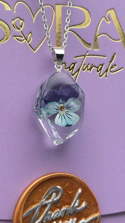 Sora Naturale | Real Pressed Viola Clear Geometric Necklace