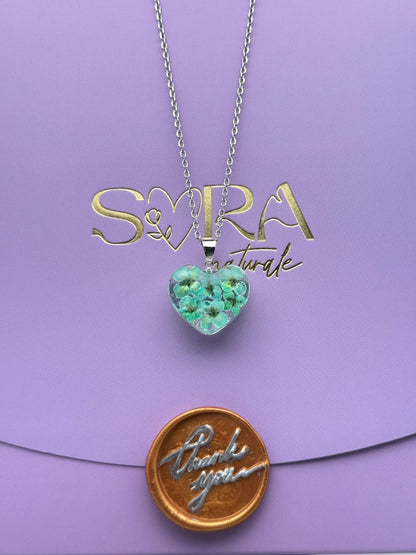 Sora Naturale | Real Pressed Green Alyssum Heart Necklace