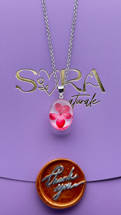Sora Naturale | Real Pressed Pink Hydrangea Oval Necklace