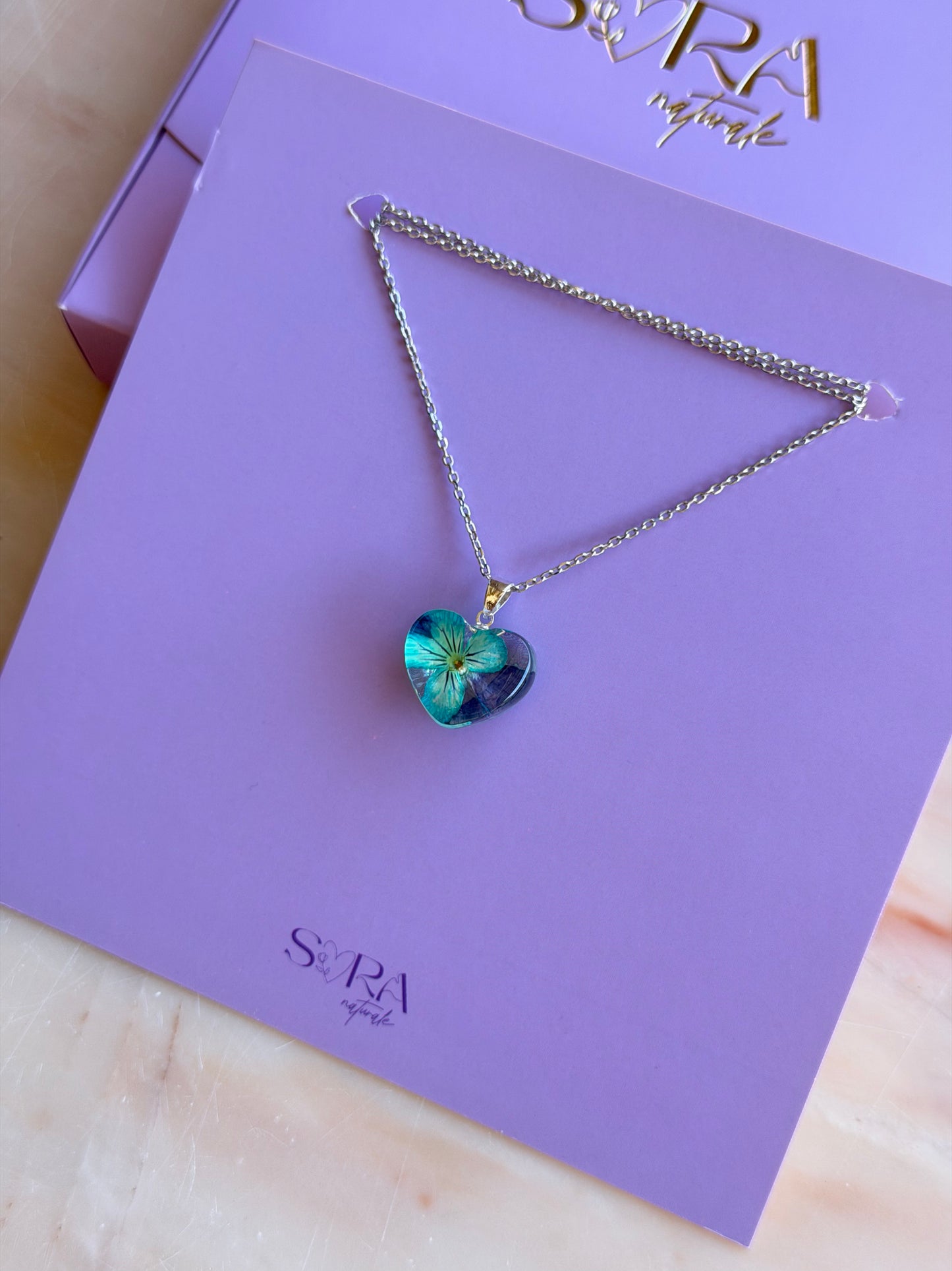 Sora Naturale | Real Pressed Viola Heart Necklace