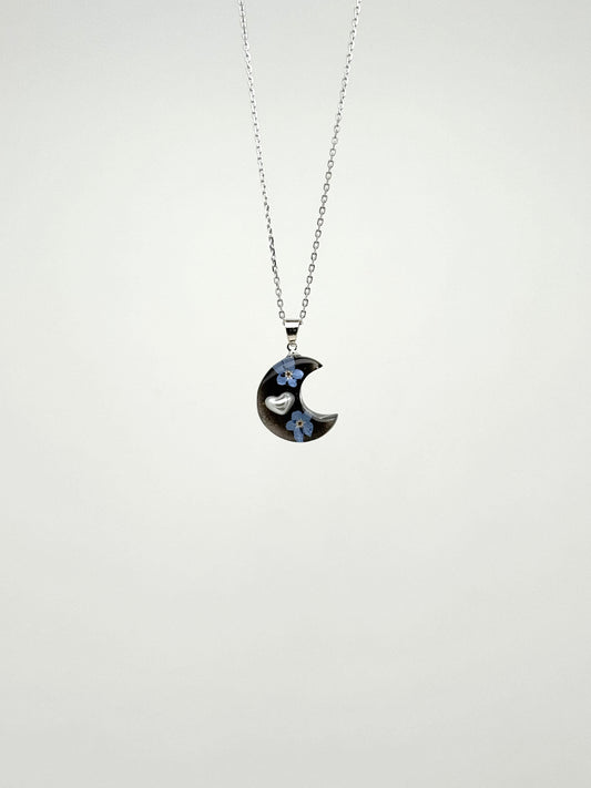Sora Naturale | Real Pressed Forget-Me-Not Crescent Moon Necklace