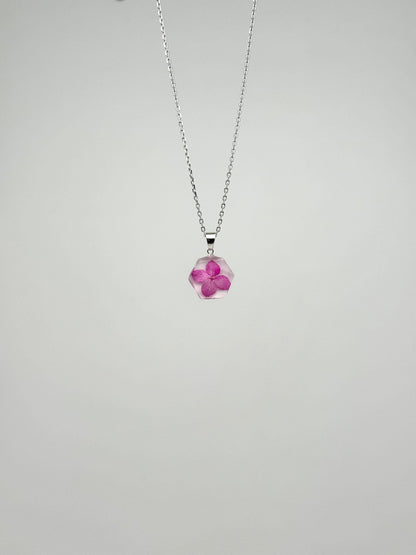 Sora Naturale | Real Pressed Pink Hydrangea Geometric Necklace