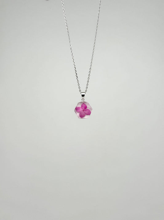 Sora Naturale | Real Pressed Pink Hydrangea Geometric Necklace