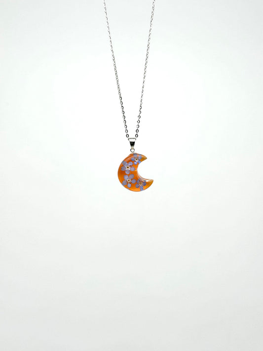 Sora Naturale | Real Pressed Forget-Me-Not Crescent Moon Necklace