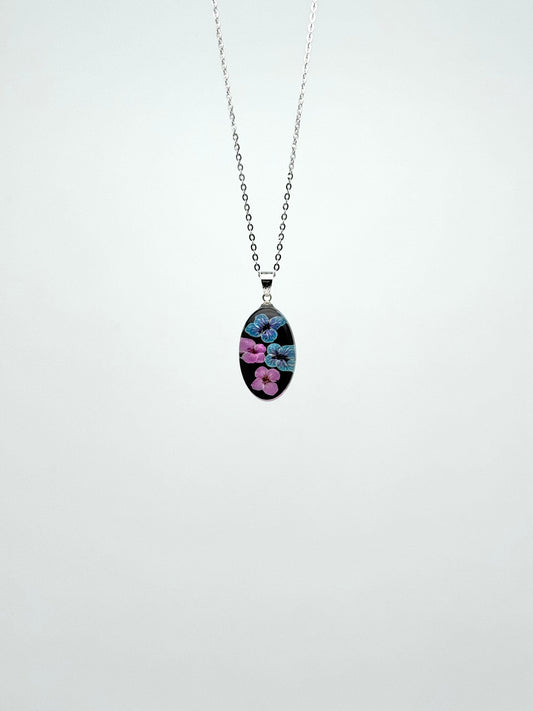 Sora Naturale | Real Pressed Alyssum Oval Necklace