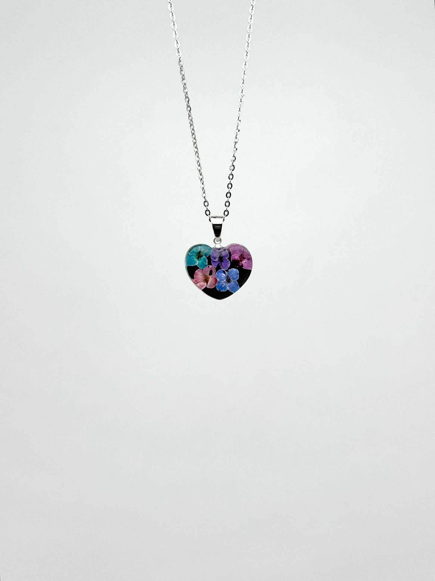 Sora Naturale | Real Pressed Alyssum Heart Necklace