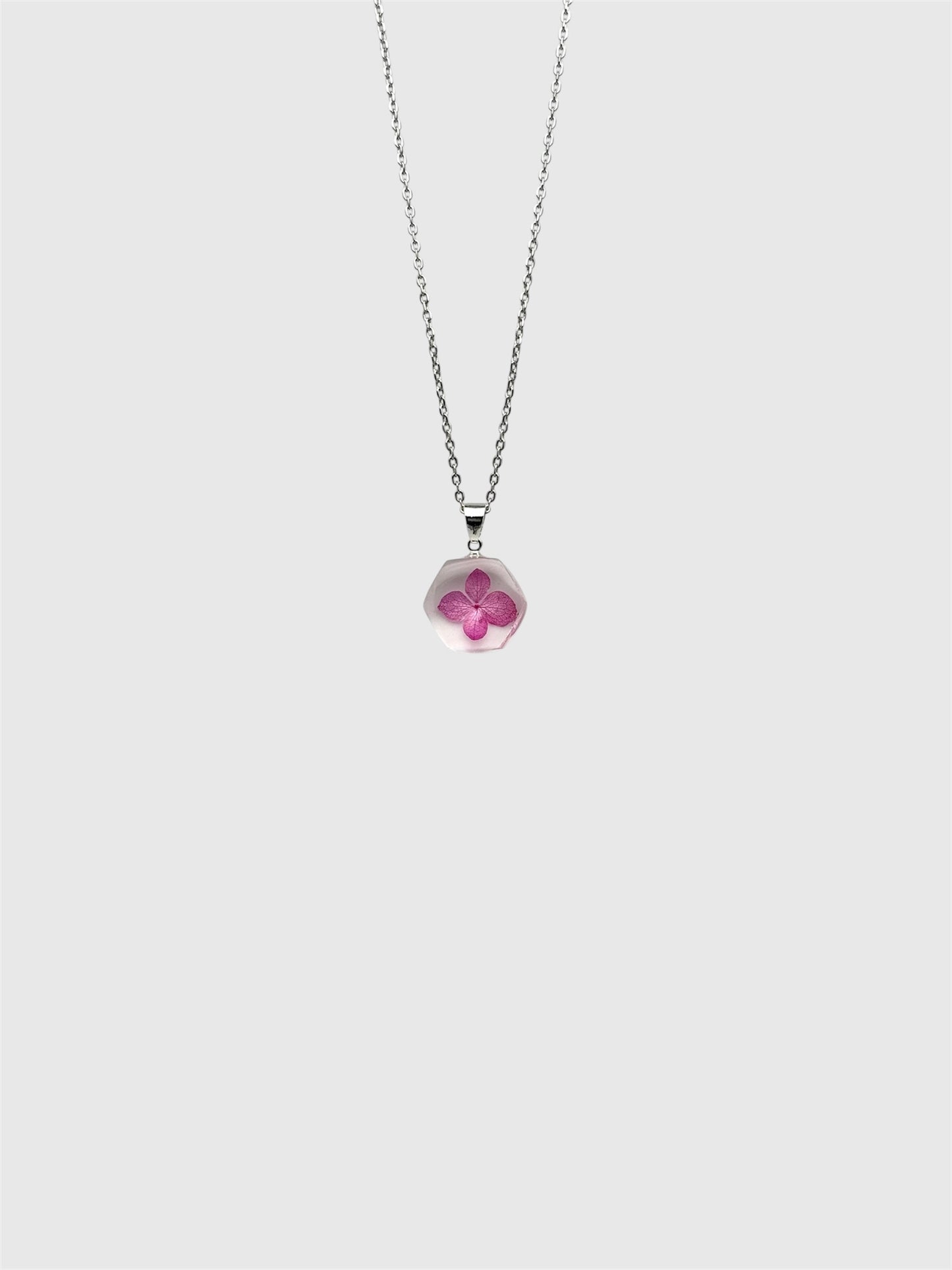 Sora Naturale | Real Pressed Pink Hydrangea Geometric Necklace
